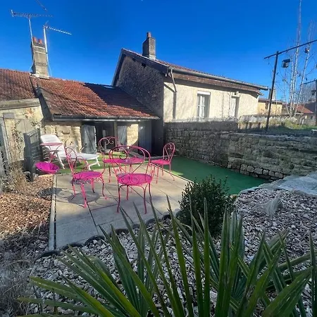 La P'tite Maison Et Votre Terrasse Prive ! Holiday home