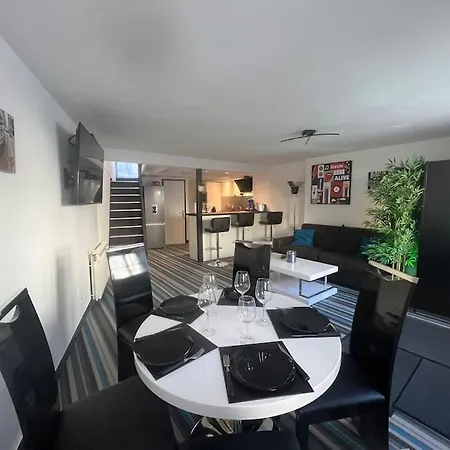 La P'tite Maison Et Votre Terrasse Prive ! *