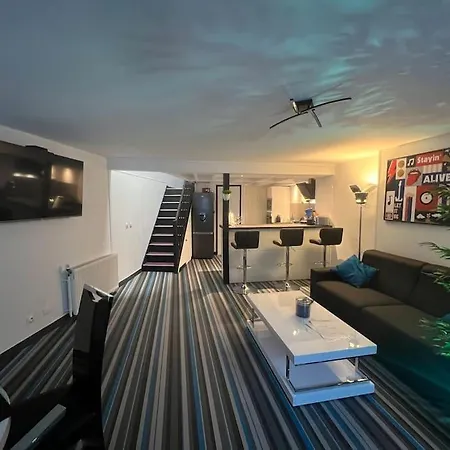 La P'tite Maison Et Votre Terrasse Prive !