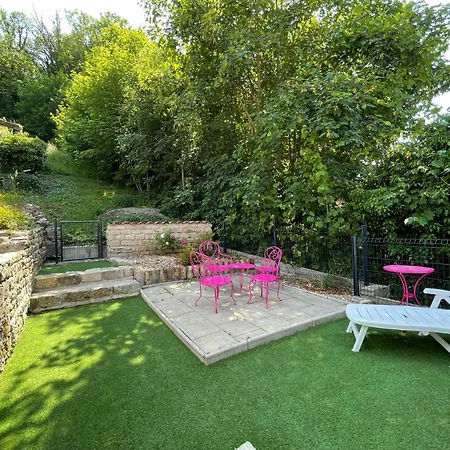 La P'tite Maison Et Votre Terrasse Prive ! Holiday home